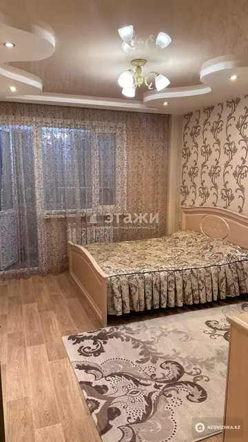2-комнатная квартира, этаж 23 из 25, 49 м²