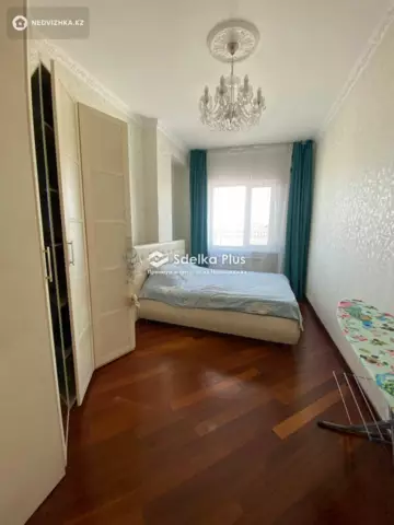 3-комнатная квартира, этаж 7 из 18, 95 м²
