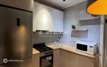 2-комнатная квартира, этаж 2 из 4, 42 м²