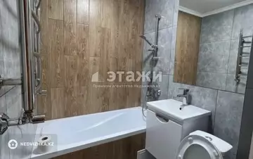 2-комнатная квартира, этаж 2 из 4, 42 м²