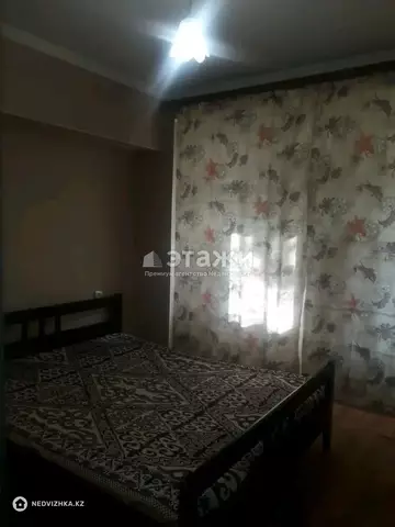 2-комнатная квартира, этаж 2 из 3, 47 м²