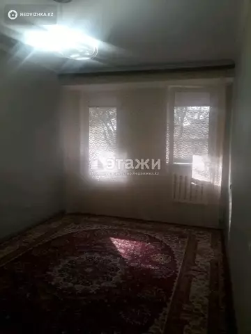 2-комнатная квартира, этаж 2 из 3, 47 м²