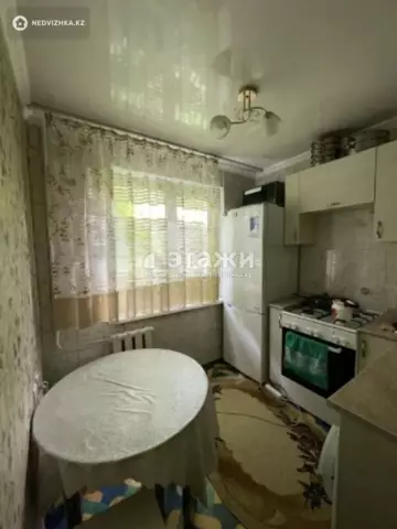 1-комнатная квартира, этаж 2 из 3, 32 м²