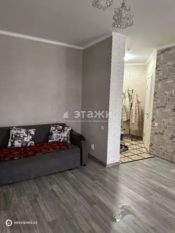 2-комнатная квартира, этаж 13 из 17, 66 м², на длительный срок