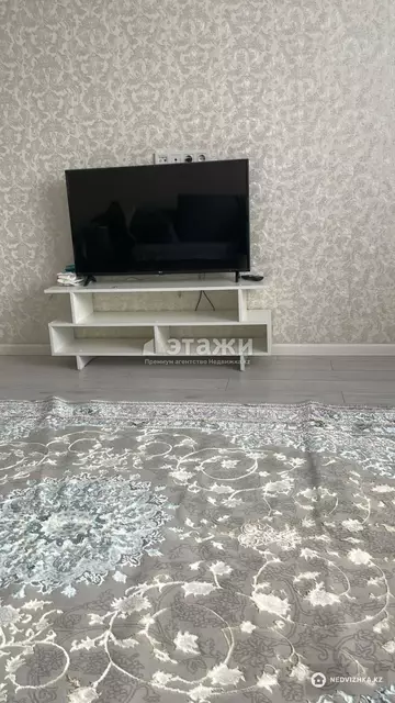 70 м², 2-комнатная квартира, этаж 3 из 12, 70 м², на длительный срок, изображение - 8