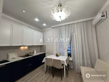 2-комнатная квартира, этаж 9 из 9, 63 м²
