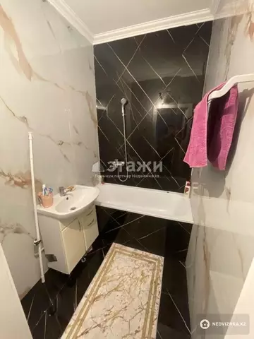 2-комнатная квартира, этаж 1 из 9, 56 м²