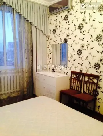 3-комнатная квартира, этаж 12 из 12, 90 м²