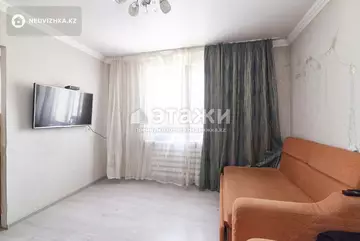 2-комнатная квартира, этаж 4 из 5, 30 м²