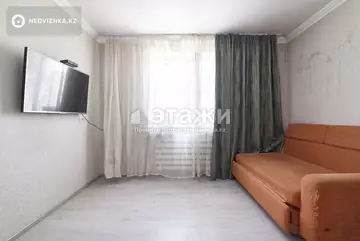 2-комнатная квартира, этаж 4 из 5, 30 м²
