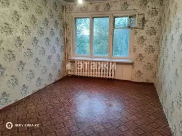 2-комнатная квартира, этаж 4 из 5, 51 м²