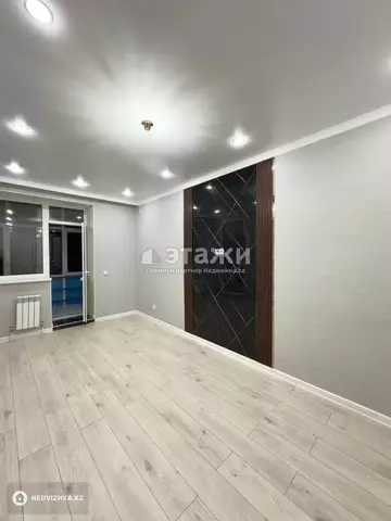 1-комнатная квартира, этаж 8 из 9, 38 м²