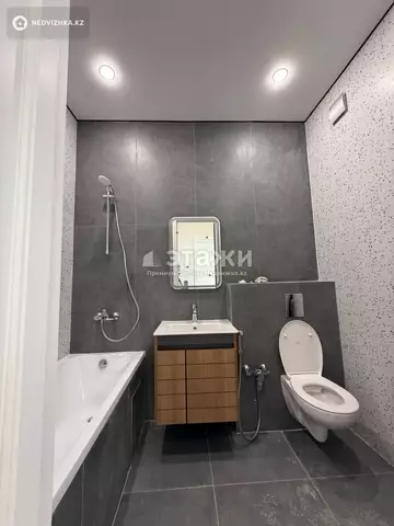 2-комнатная квартира, этаж 11 из 17, 40 м²