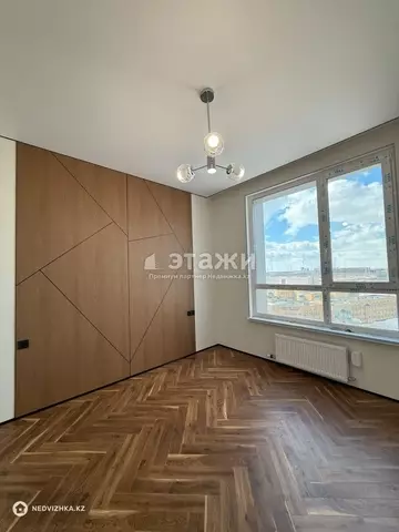 2-комнатная квартира, этаж 11 из 17, 40 м²