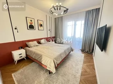 4-комнатная квартира, этаж 9 из 10, 117 м²