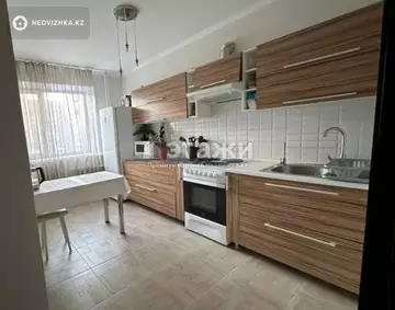 2-комнатная квартира, этаж 4 из 6, 59 м²