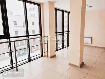 83.2 м², 3-комнатная квартира, этаж 4 из 10, 83 м², изображение - 13