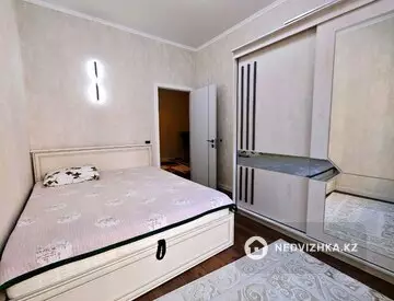 3-комнатная квартира, этаж 4 из 12, 72 м²