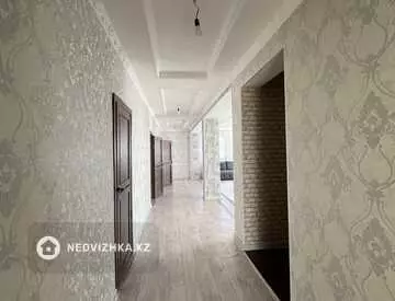 1-комнатный дом, 8 соток, 230 м²