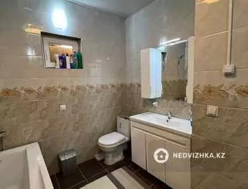 1-комнатный дом, 8 соток, 230 м²