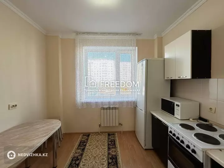 60 м², 2-комнатная квартира, этаж 2 из 9, 60 м², изображение - 1