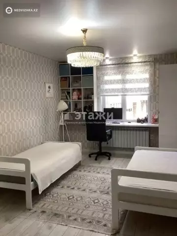 3-комнатная квартира, этаж 2 из 9, 93 м²