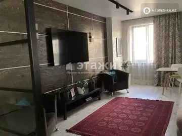 3-комнатная квартира, этаж 2 из 9, 93 м²