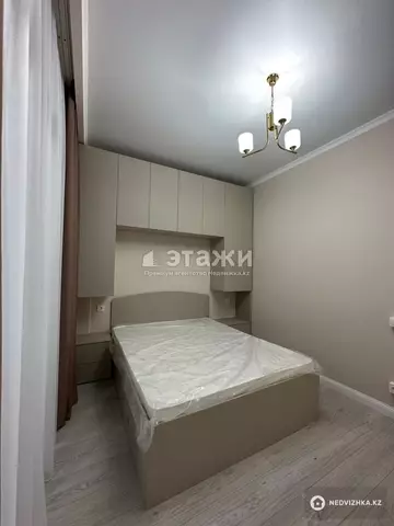 2-комнатная квартира, этаж 8 из 12, 47 м², на длительный срок