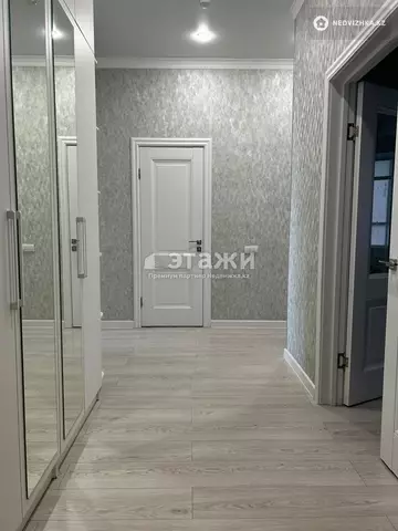 2-комнатная квартира, этаж 9 из 12, 68 м²