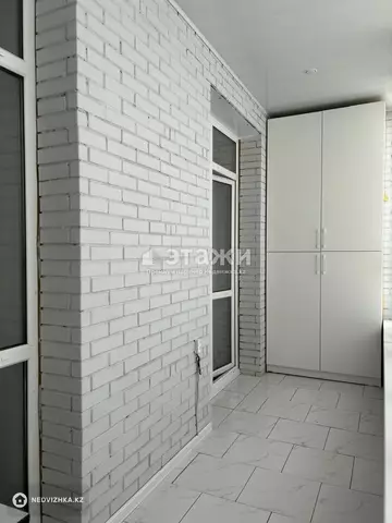 2-комнатная квартира, этаж 9 из 12, 68 м²