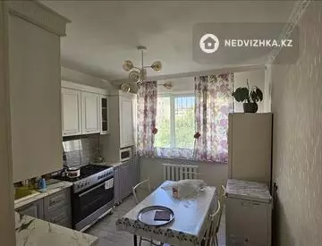 3-комнатная квартира, этаж 3 из 5, 75 м²