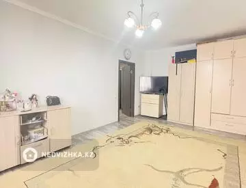 1-комнатная квартира, этаж 8 из 9, 50 м²