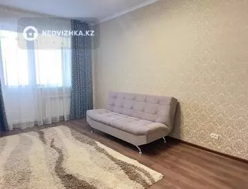 1-комнатная квартира, этаж 8 из 8, 45 м², на длительный срок
