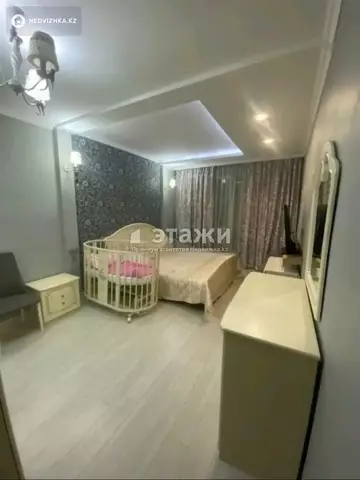 3-комнатная квартира, этаж 4 из 9, 93 м²