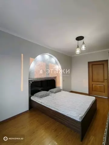 4-комнатная квартира, этаж 6 из 9, 90 м²