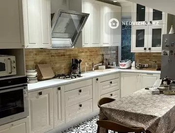 3-комнатная квартира, этаж 5 из 5, 87 м²