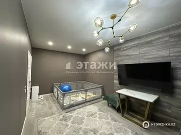 2-комнатная квартира, этаж 10 из 12, 65 м²