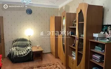 2-комнатная квартира, этаж 1 из 9, 53 м²