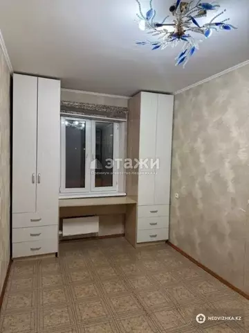 2-комнатная квартира, этаж 4 из 5, 45 м²