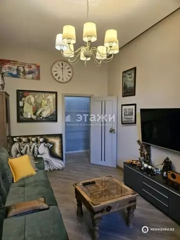 3-комнатная квартира, этаж 1 из 3, 87 м²