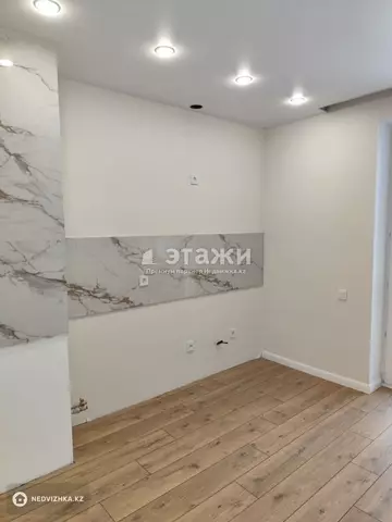 39 м², 1-комнатная квартира, этаж 10 из 13, 39 м², изображение - 2
