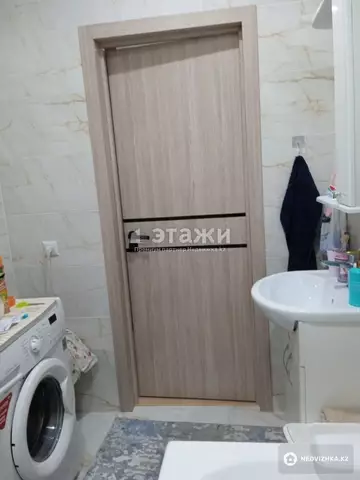 2-комнатная квартира, этаж 10 из 14, 53 м²