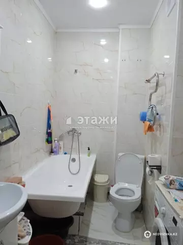 2-комнатная квартира, этаж 10 из 14, 53 м²