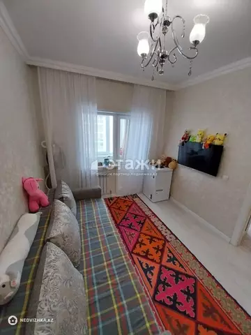 1-комнатная квартира, этаж 5 из 10, 30 м²