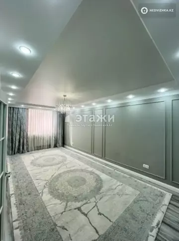 4-комнатная квартира, этаж 2 из 12, 108 м²