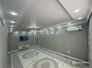 4-комнатная квартира, этаж 2 из 12, 108 м²