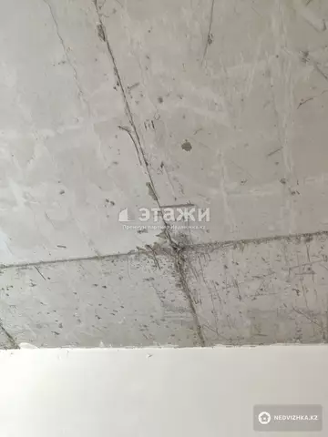 1-комнатная квартира, этаж 9 из 9, 37 м²