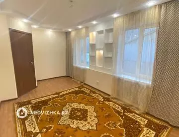 3-комнатная квартира, этаж 5 из 5, 56 м²