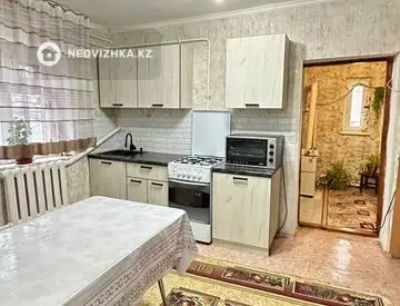 3-комнатный дом, 10 соток, 60 м²