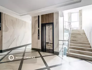 157 м², 4-комнатная квартира, этаж 3 из 3, 157 м², изображение - 50